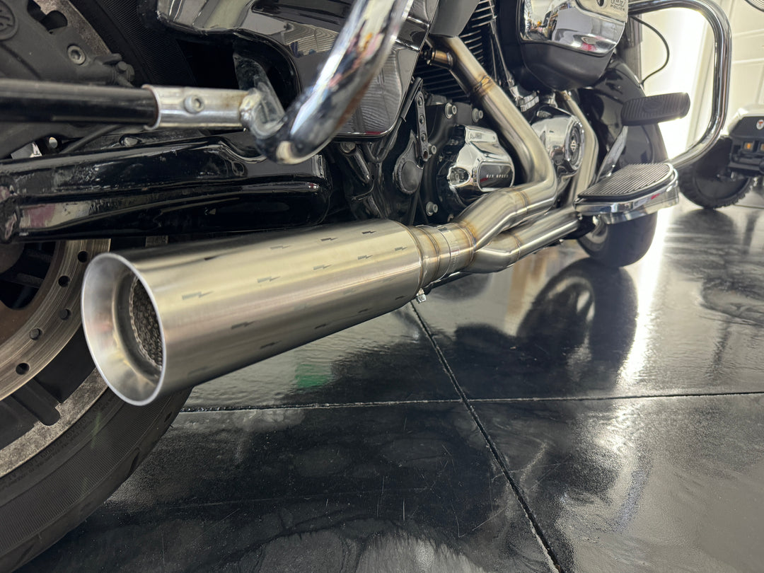 Breacher muffler by Stealth Pipes installed on Harley motorcycle – stainless exhaust upgrade